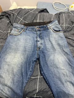 (Category: ) located in . Submitted by finestapparels (Listing ID 1354671727, Image 1). Description: .