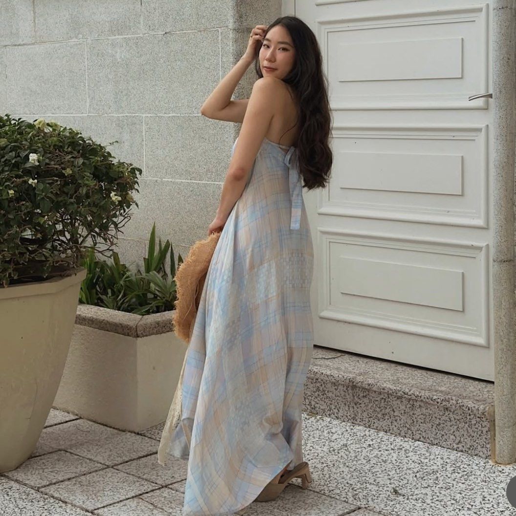 Esse the Label Soleil Dress - Watercolour Plaid Sommer (Category: Dresses) located in Singapore. Submitted by mumandbebe (Listing ID 1354654321, Image 1). Description: Worn twice, size XXS-XS, retails $239 Many ways to wear this dress, very comfy NO TRADES NO NEGO.