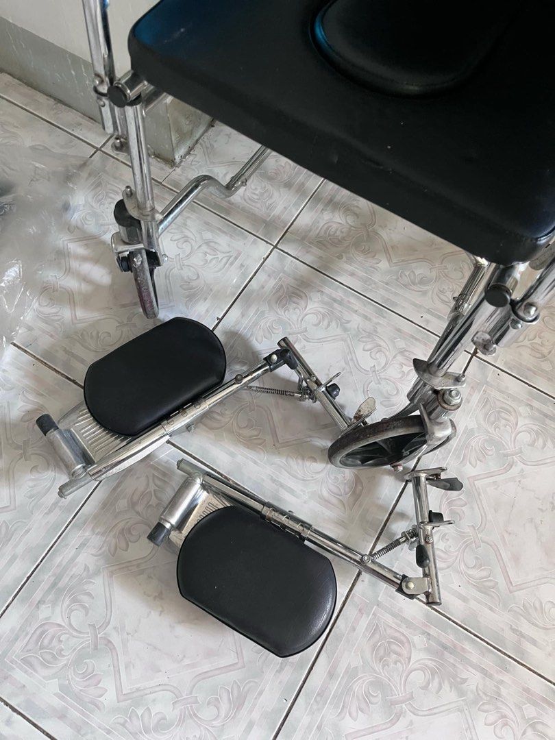Foldable Reclining Commode Wheelchair Heavy Duty (Category: Wheelchairs) located in Manila. Submitted by cheerupcha (Listing ID 1354547709, Image 3). Description: Description *BRAND: SURE-GUARD *Mug wheels *Variation: reclining wheelchair with commode toilet, reclining wheelchair without commode *Seat width: 46cm or 18 inches *Easy to clean leatherette upholstery *Detachable padded arm rest *Elevating footrest with leg pads to support the legs pa
