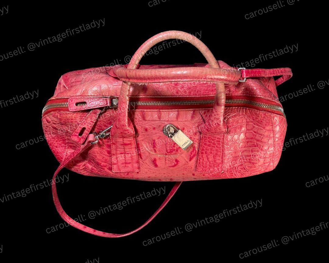 Furla Two-way Croc Leather Bag (Category: Luxury Bags & Wallets) located in Taguig. Submitted by thevintagecoffer (Listing ID 1354680284, Image 3). Description: .