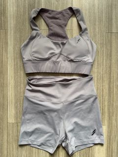 （分類：）位於 。 由 jlee789 提交（商品編號 1354606839，圖片 1）。簡介： 。
