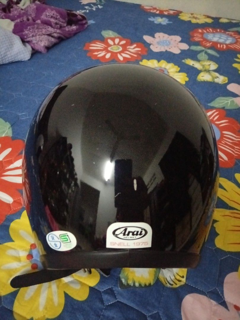 Helmets (Category: Activewear) located in Baling. Submitted by ghosttown007 (Listing ID 1354698743, Image 3). Description: saiz 57 - 58 cm keadaan topi cengkerang ada banyak calar² manja kesan pakai kesan jatuh.. Button cat asal helmet padding chinstrap dah buat baru.. dapat helmet sahaja tiada Accessories lainnya harap maklum..