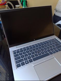 (Category: ) located in . Submitted by matteoolaptops (Listing ID 1354686239, Image 1). Description: .