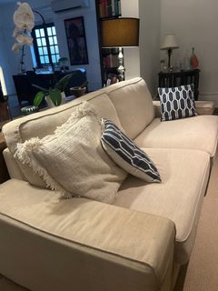 (Category: ) located in . Submitted by elinevdl (Listing ID 1354594117, Image 1). Description: .