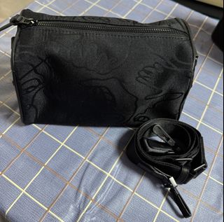 （分類：）位於 。 由 hanhannihae 提交（商品編號 1354617777，圖片 1）。簡介： 。