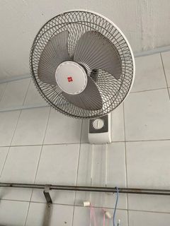 (Category: ) located in . Submitted by ann_cheng79 (Listing ID 1354615569, Image 1). Description: .
