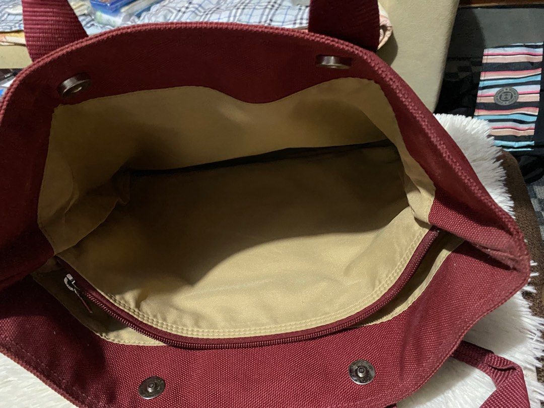 Lancel Shoulder Bag (Category: Luxury Bags & Wallets) located in Bulacan. Submitted by rich2545 (Listing ID 1354629653, Image 2). Description: .