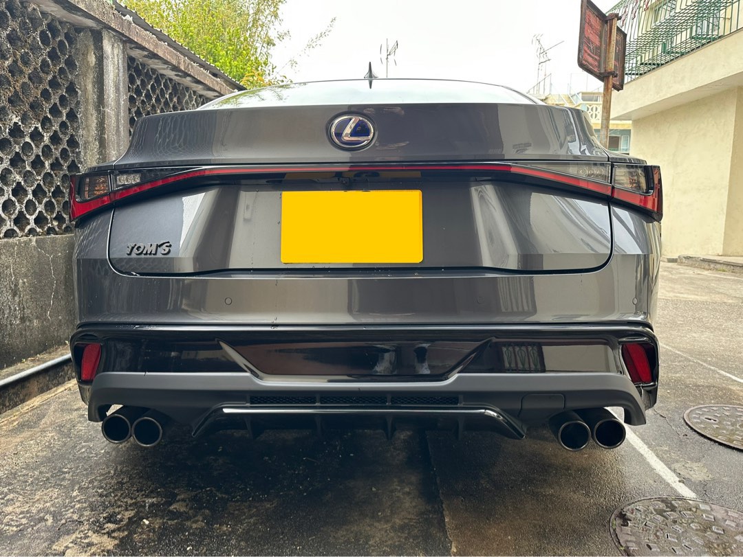 Lexus IS300H Executive Hybrid (A)62863130940161111
