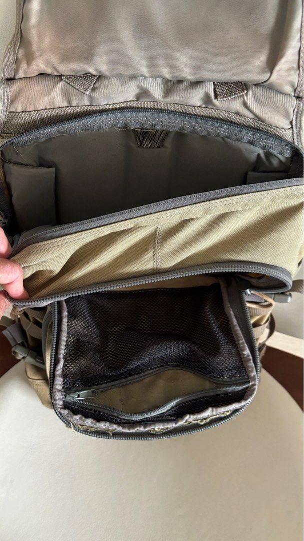Magforce Cakewalk Computer Backpack (Category: Backpacks) located in Singapore. Submitted by pepperchilli (Listing ID 1354612913, Image 6). Description: Cakewalk Computer Backpack Size: H490xW330xD230(mm) Material: 1050D MAGTEX Ballistic Nylon Capacity:37L Origin: Taiwan ▪ Plenty of MOLLE/PALS webbing for expansion. ▪ Side straps compress backpack, optimizing weight distribution. ▪ Thickly padded compartment for a 15” laptop. ▪ Interior medical/E