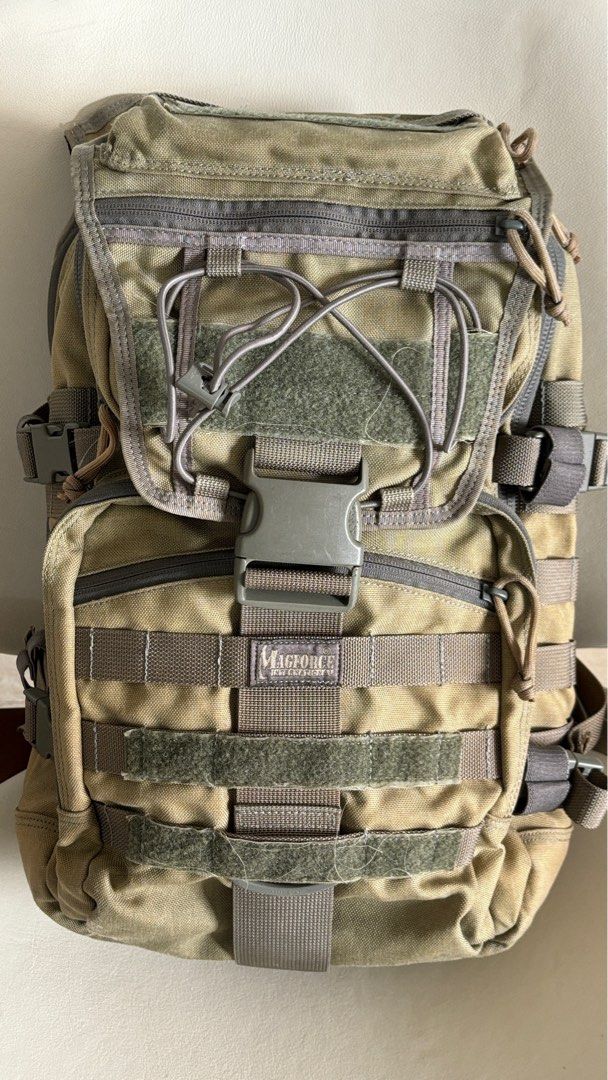 Magforce Cakewalk Computer Backpack (Category: Backpacks) located in Singapore. Submitted by pepperchilli (Listing ID 1354612913, Image 1). Description: Cakewalk Computer Backpack Size: H490xW330xD230(mm) Material: 1050D MAGTEX Ballistic Nylon Capacity:37L Origin: Taiwan ▪ Plenty of MOLLE/PALS webbing for expansion. ▪ Side straps compress backpack, optimizing weight distribution. ▪ Thickly padded compartment for a 15” laptop. ▪ Interior medical/E