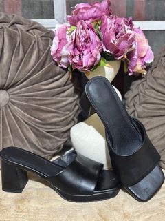 (Category: ) located in . Submitted by cynclutter (Listing ID 1354714471, Image 1). Description: .