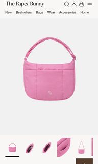 (Category: ) located in . Submitted by rollmywardrobe (Listing ID 1354571747, Image 1). Description: .