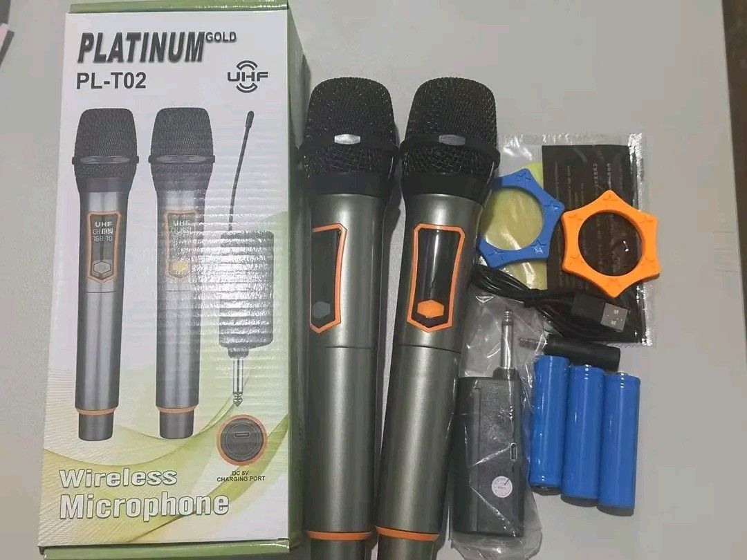 Platinum PL-T02 Professional Rechargeable Two Pcs Wireless Microphone One set🔥 (Category: Microphones) located in Manila. Submitted by ramosmarvi53163 (Listing ID 1354668767, Image 2). Description: Platinum PL-T02 Professional Rechargeable Two Pcs Wireless Microphone One set🔥🔥🔥 🌟Double Wireless MIC 🌟One color Restock：Black.