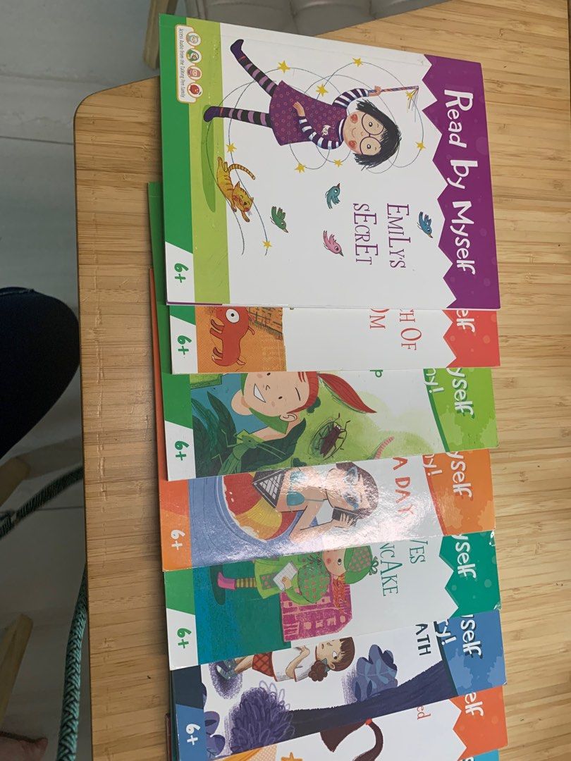 Read by Myself （分類：兒童書籍）位於 Hong Kong。 由 p8741000 提交（商品編號 1354601280，圖片 3）。簡介： 。