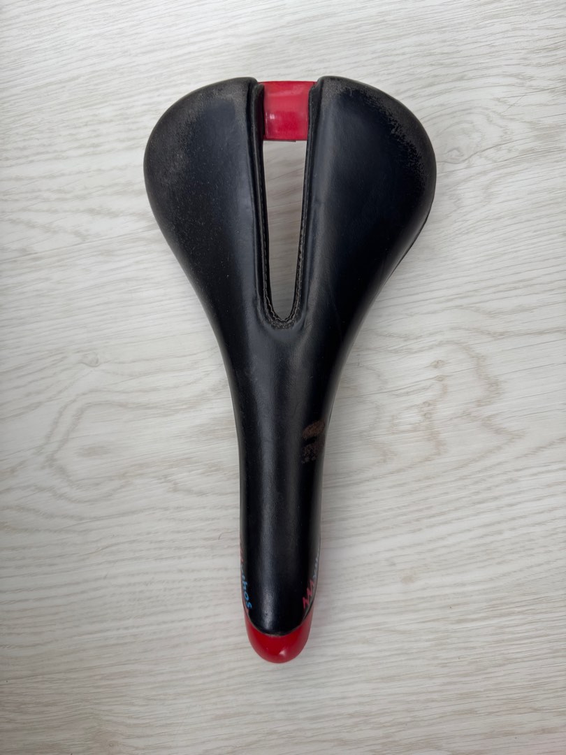 Selle Vélo Selle Italia Mythos – Cuir, Noire, Universelle, Occasion