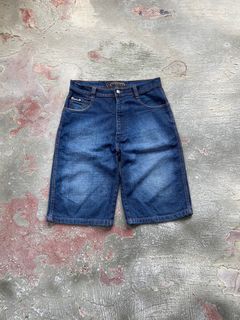 (Category: ) located in . Submitted by jussthrift (Listing ID 1354567351, Image 1). Description: .