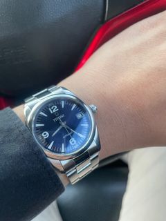 (Category: ) located in . Submitted by timepiecehunter (Listing ID 1354669253, Image 1). Description: .