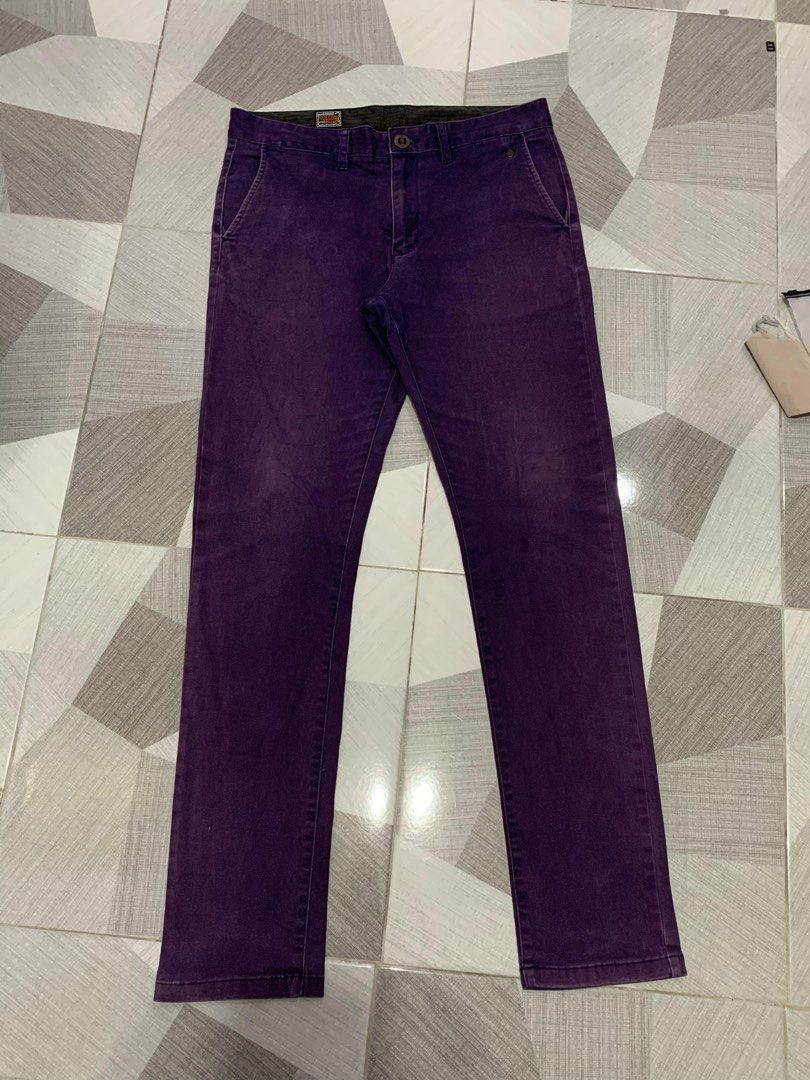 Volcom Jeans (Category: Jeans) located in Baliuag. Submitted by bnewnthrift (Listing ID 1354610363, Image 1). Description: volcom jeans 400 33-34 waist 40.5 lenght need wash 650 free shipping location: Baliuag Bulacan.