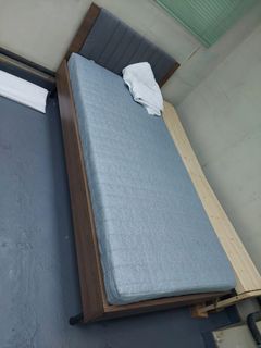 （分類：）位於 。 由 sandykwong666 提交（商品編號 1354802738，圖片 1）。簡介： 。