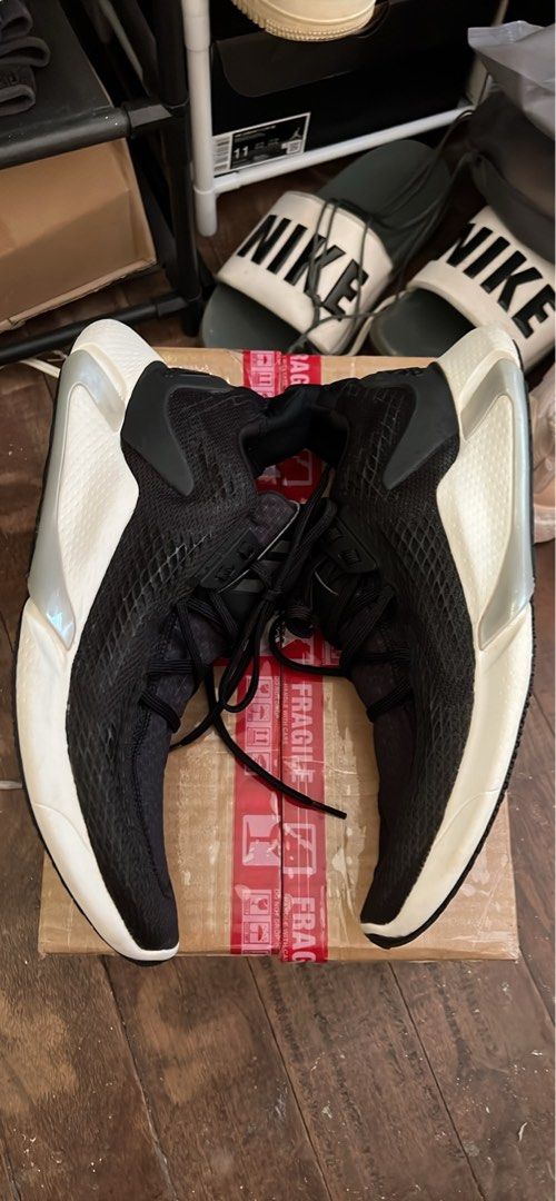 Adidas Edge XT (Category: Sneakers) located in Baguio. Submitted by thriftcrate2021 (Listing ID 1354820337, Image 2). Description: Adidas Edge XT Size: 12 Condition: used once w/o box Rfs: decluttering Price: 2000+sf negotiable MoP: Gcash/BPI .