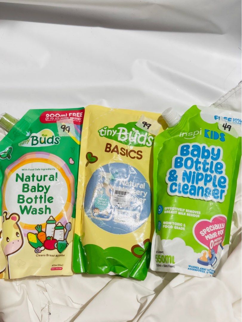 Baby Shampoo (Category: Bathtub & Bath Accessories) located in Taytay. Submitted by paulinesrlonlineshop17 (Listing ID 1354905344, Image 2). Description: Bnew | sco.
