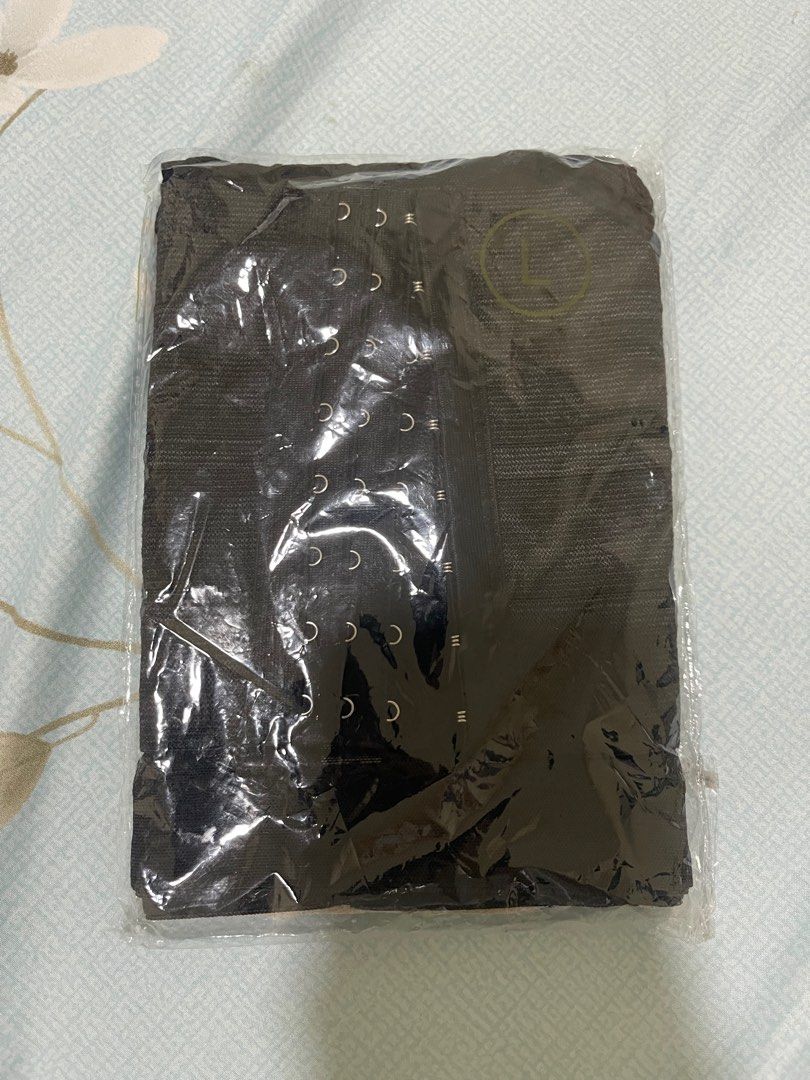 Body shaper Tummy control (Category: Other Bottoms) located in Baliuag. Submitted by celyth (Listing ID 1354907482, Image 3). Description: hindi nagamit. for xs to small.