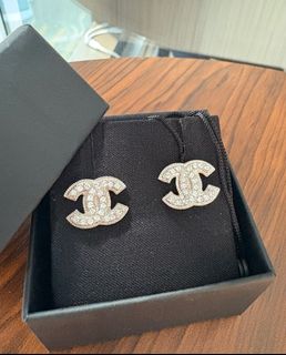 （分類：）位於 。 由 a.litt_let 提交（商品編號 1354787336，圖片 1）。簡介： 。