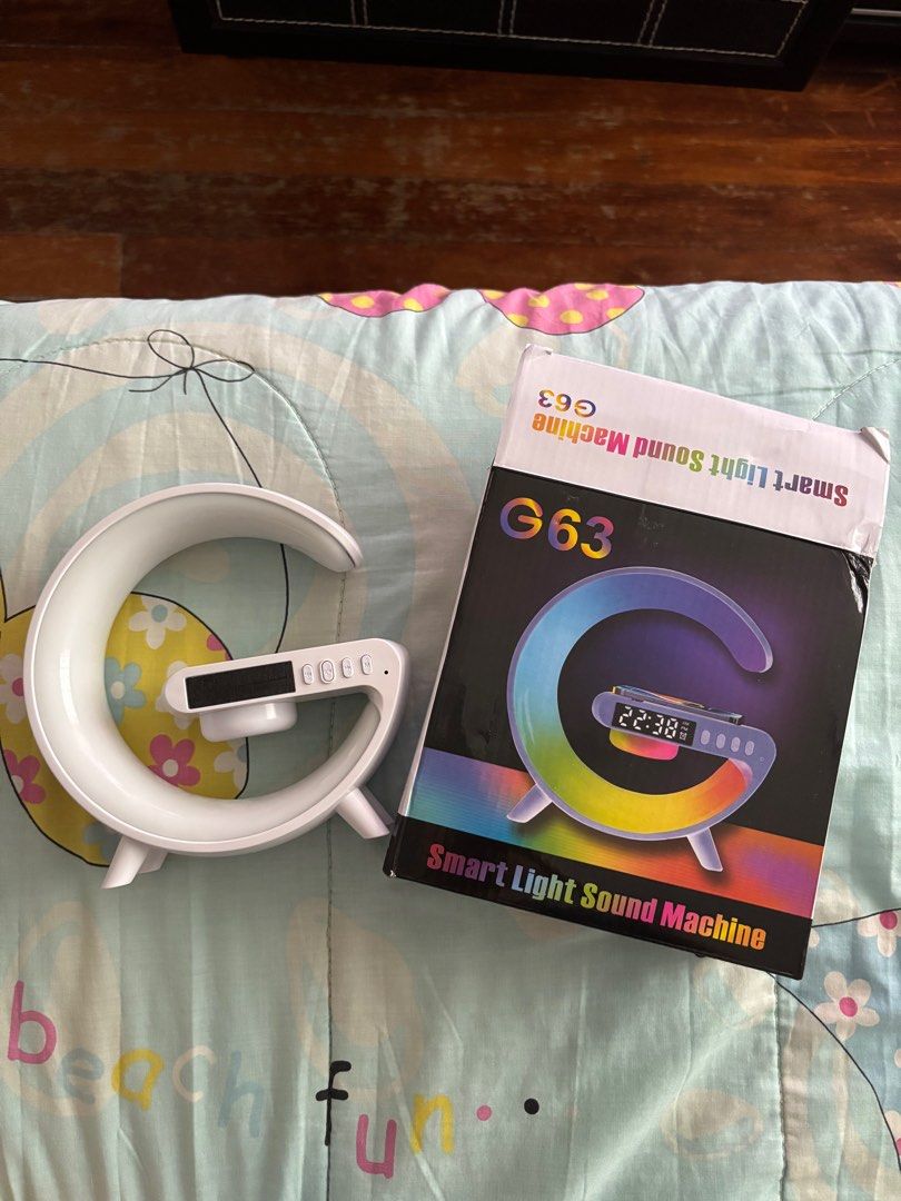 Digital clock (Category: Clocks) located in Kuala Lumpur. Submitted by denise1805 (Listing ID 1354766526, Image 1). Description: Brand new digital clock, with Bluetooth speaker and charged by USB cable.