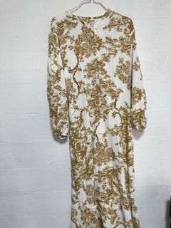 (Category: ) located in . Submitted by nabrpreloved (Listing ID 1354810973, Image 1). Description: .