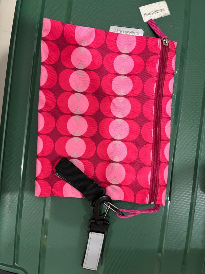 FRECKLES BACKPACK (MULTI-FUNCTIONAL) (Category: Other Baby Bathing & Changing Needs) located in Quezon City. Submitted by mariapreloveditems (Listing ID 1354903521, Image 3). Description: Backpack with multiple pockets. Inclusions: * Pouch * Bottle pouch * Changing mat Clean and good condition. Once or twice used. .