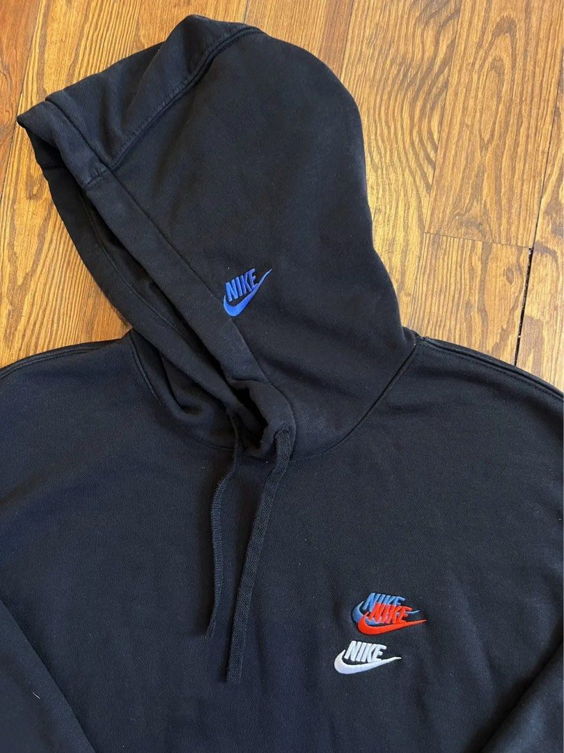 triple swoosh nike hoodie