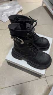 （分類：）位於 。 由 59568610884831 提交（商品編號 1354842588，圖片 1）。簡介： 。