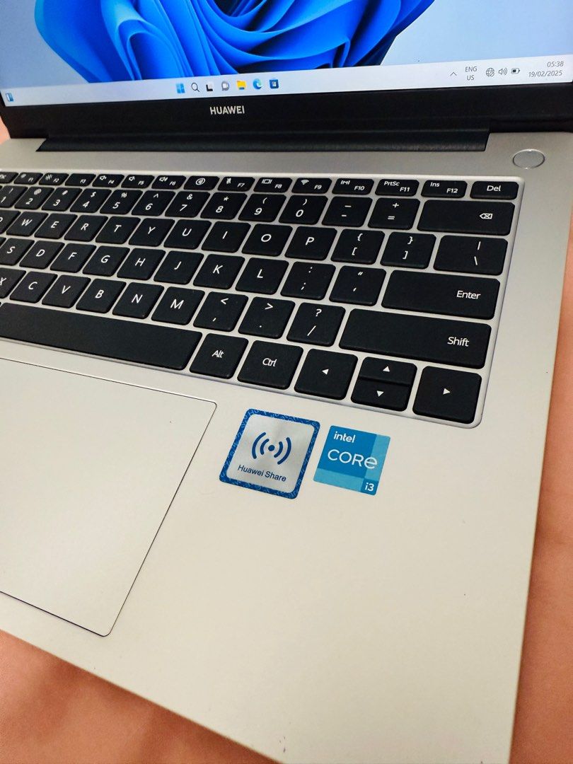 HUAWEI D14 2023 LAPTOP (Category: Laptops & Notebooks) located in Tarlac. Submitted by jjes36 (Listing ID 1354815917, Image 3). Description: HUAWEI D14 LAPTOP 2023 MODEL 12th Gen Intel core i3 8gb ram 256gb ssd Windows 11 Like new condition No scratch or dents With pre-installed microsoft office With original huawei charger.
