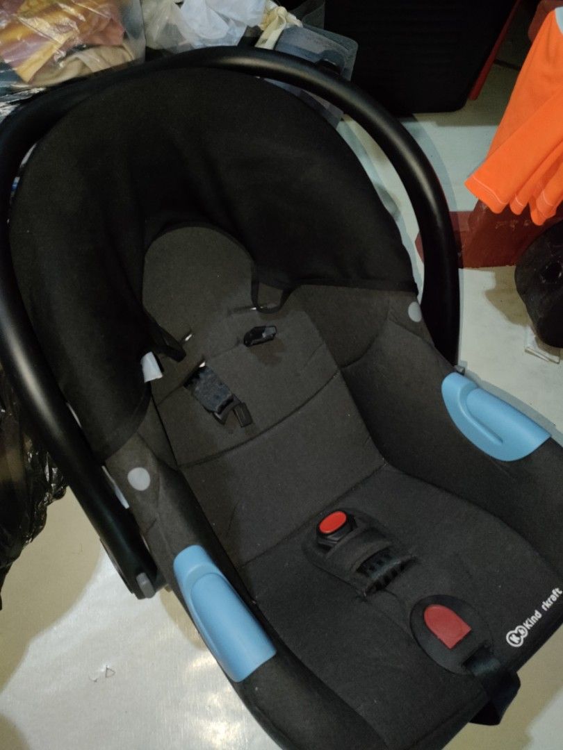 Kinderkraft Car Seat (Category: Car Seats) located in Caloocan City. Submitted by amethystlove14 (Listing ID 1354892403, Image 3). Description: Kinderkraft Very Like New No Flaws South Caloocan Pick up or Delivery.