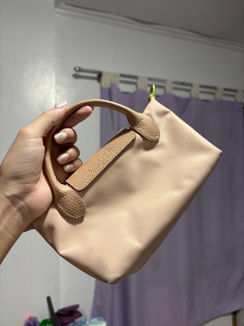 Longchamp Le Pliage Original Pouch with Handle XS (Category: Luxury Bags & Wallets) located in Malabon City. Submitted by shopperistaph (Listing ID 1354754409, Image 3). Description: .