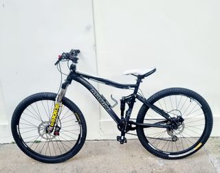 (Category: ) located in . Submitted by cycledome (Listing ID 1354757889, Image 1). Description: .