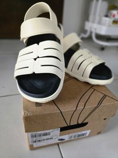 (Category: ) located in . Submitted by s0lace (Listing ID 1354811485, Image 1). Description: .