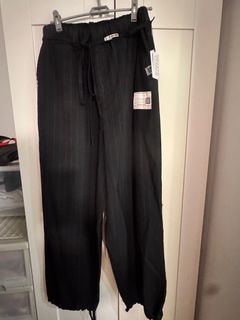 （分類：）位於 。 由 charcoal_s 提交（商品編號 1354742440，圖片 1）。簡介： 。