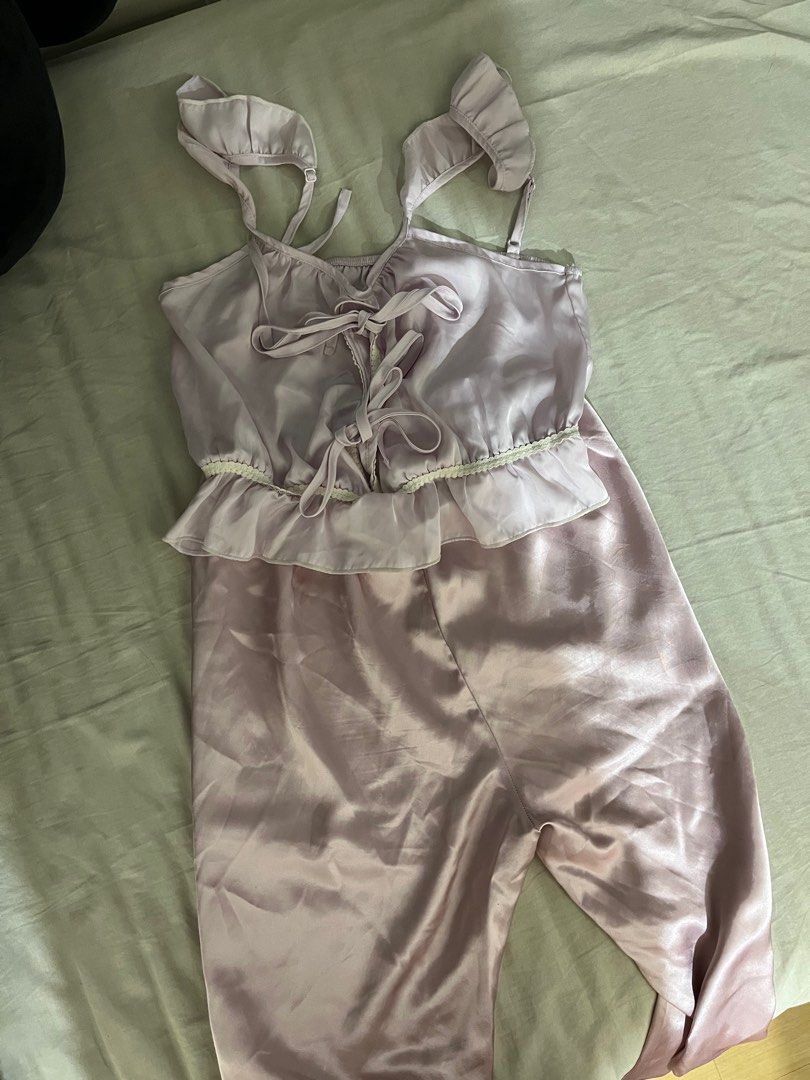 Pink Silk Loungewear Set (Category: Undergarments & Loungewear) located in Manila. Submitted by declutterwdmax (Listing ID 1354869431, Image 2). Description: - fits small - medium .
