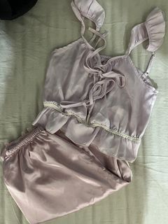 (Category: ) located in . Submitted by declutterwdmax (Listing ID 1354869431, Image 1). Description: .