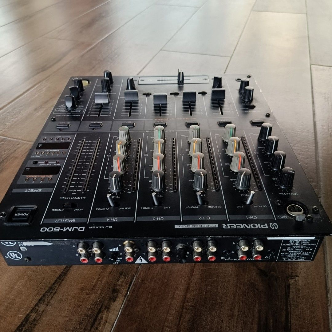 Pioneer DJM-500 (Category: Other Audio Equipment) located in Calasiao. Submitted by anthonypeter (Listing ID 1354796679, Image 1). Description: DJM-500 The Pioneer DJ DJM-500 is a professional 4-channel DJ mixer with built-in effects such as Reverb, Dub Echo, Filter, and Delay. It has Analog RCA/Coaxial In and Out ports, as well as XLR In and Out. Made in Japan, it offers a maximum sampling rate of 16 Bit (44.1 kHz) and is designed for DJs lookin