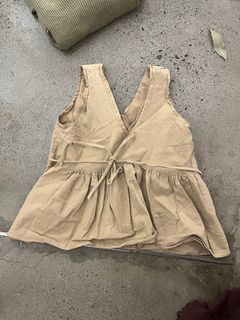 (Category: ) located in . Submitted by selsellyy (Listing ID 1354761911, Image 1). Description: .