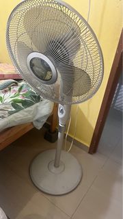 (Category: ) located in . Submitted by superchingadi (Listing ID 1354776046, Image 1). Description: .