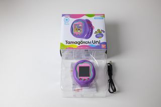 Tamagotchi Uni Purple