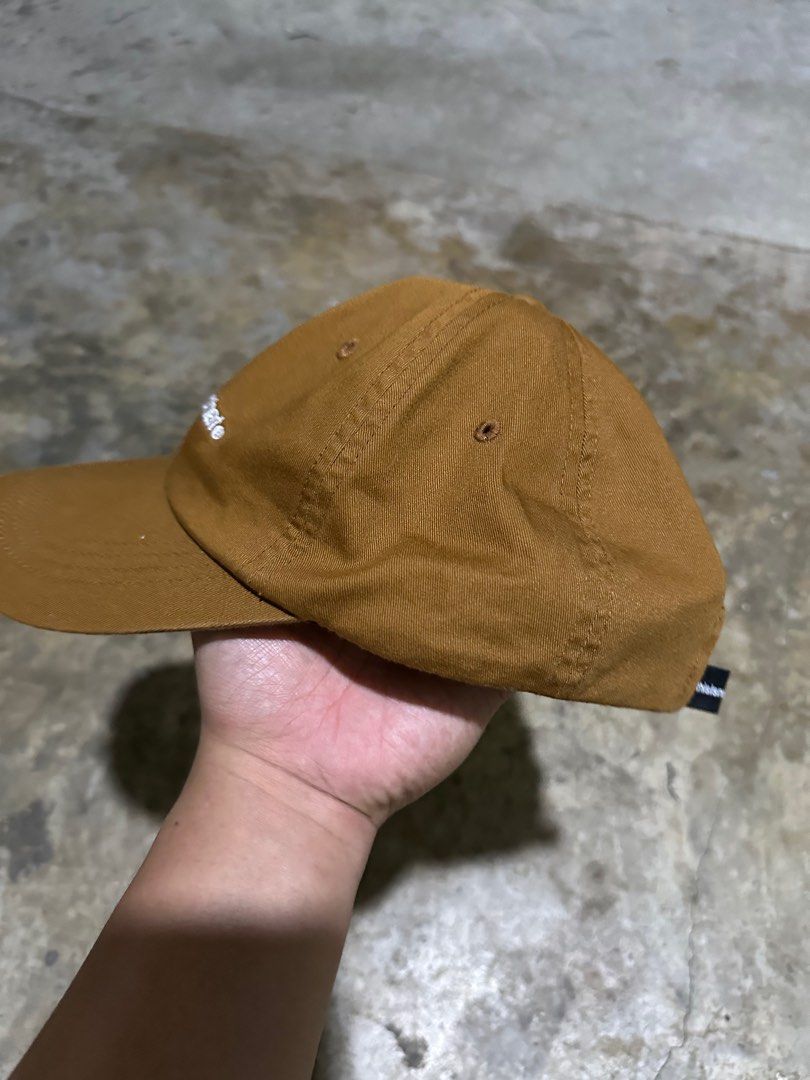 Thisisneverthat Brown Adjustable Cap (Category: Cap & Hats) located in Kota Kinabalu. Submitted by retrokingsshop (Listing ID 1354770921, Image 2). Description: Mcm baru .