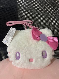 (Category: ) located in . Submitted by atashi (Listing ID 1354862282, Image 1). Description: .