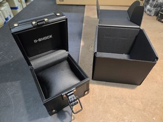 全新 日本限定版 連鐵箱同紙盒 卡西歐 手錶盒 鐵盒 紙盒 海棉 錶盒 表盒 盒 casio gshock g-shock g shock G-steel G steel64240419437443110