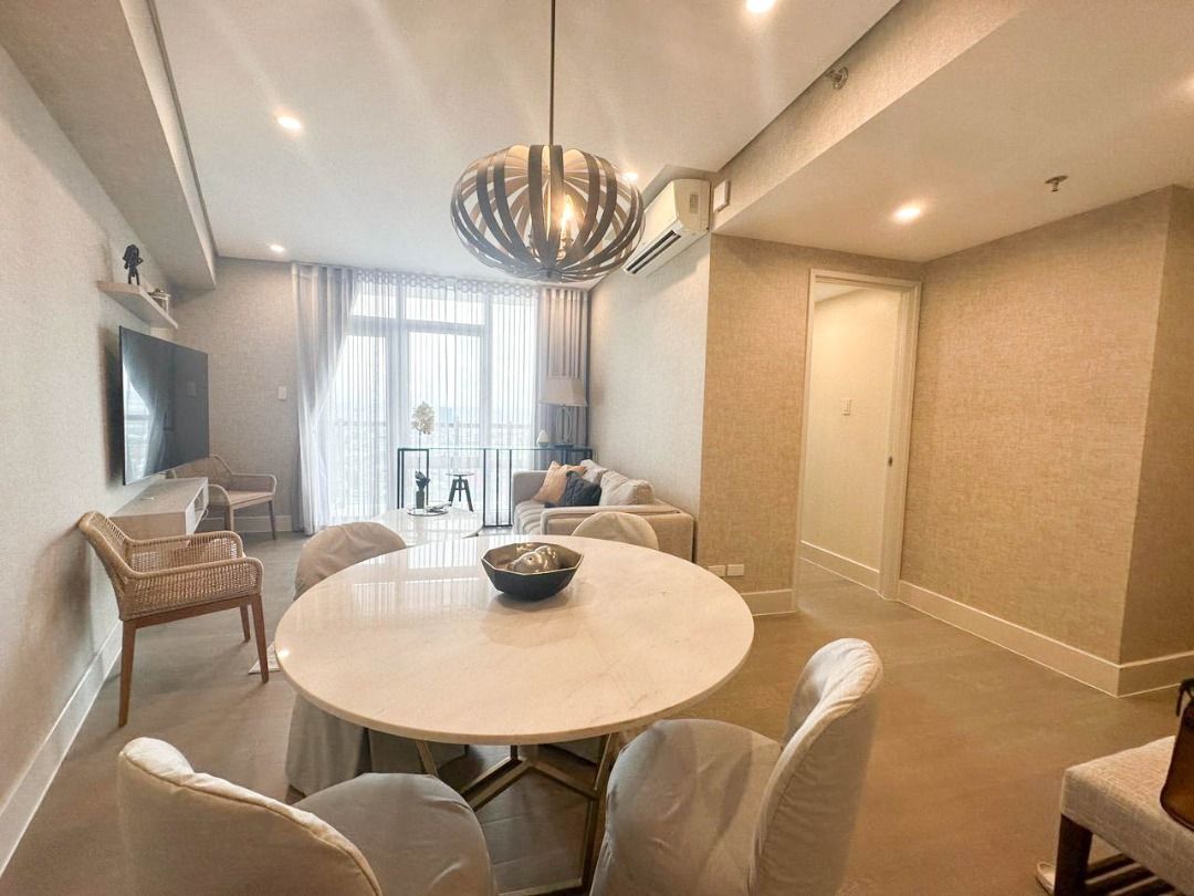 📍 The Proscenium Residences (Category: Apartments & Condos) located in Makati City. Submitted by renzproperties (Listing ID 1354975025, Image 3). Description: 📍 The Proscenium Residences For Sale - ₱40M NET (Approx. ₱43.6M Gross) For Rent - ₱120K inclusive of dues 2 BR + maid’s room w T&B 2 TB 93 sqm Fully Furnished Parking: 1 Features: •⁠ ⁠Interior designed unit ✨ •⁠ ⁠High floor •⁠ ⁠Facing East •⁠ ⁠Living room balcony Terms: •⁠ ⁠2 mos deposit,