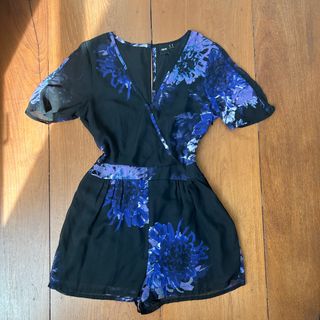 (Category: ) located in . Submitted by yawnnnn (Listing ID 1354987871, Image 1). Description: .