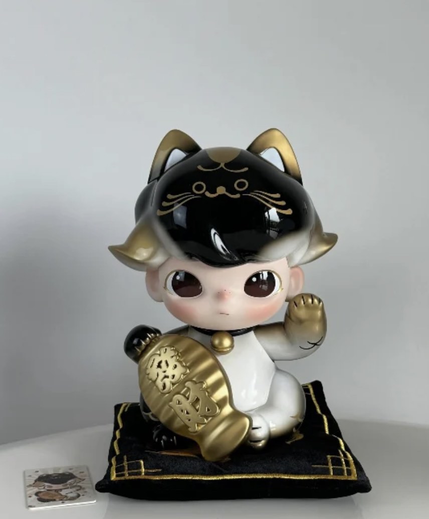 DIMOO Maneki Neko Black Carp Thailand Toy Exhibition, Hobbies & Toys ...